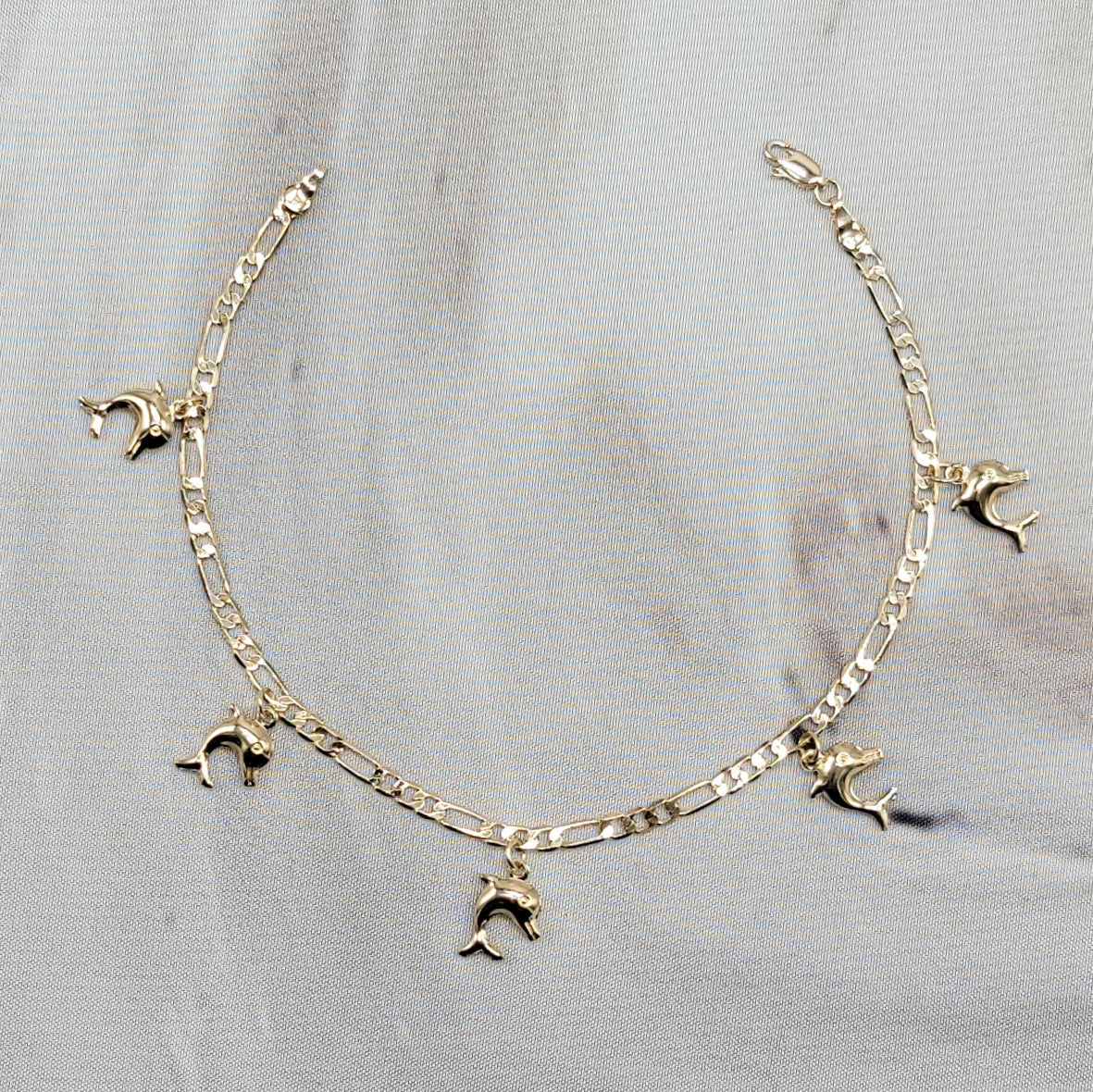 Dusky Anklet