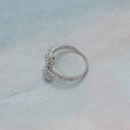 Swirl CZ Ring